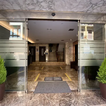 Hotel Leuka-2